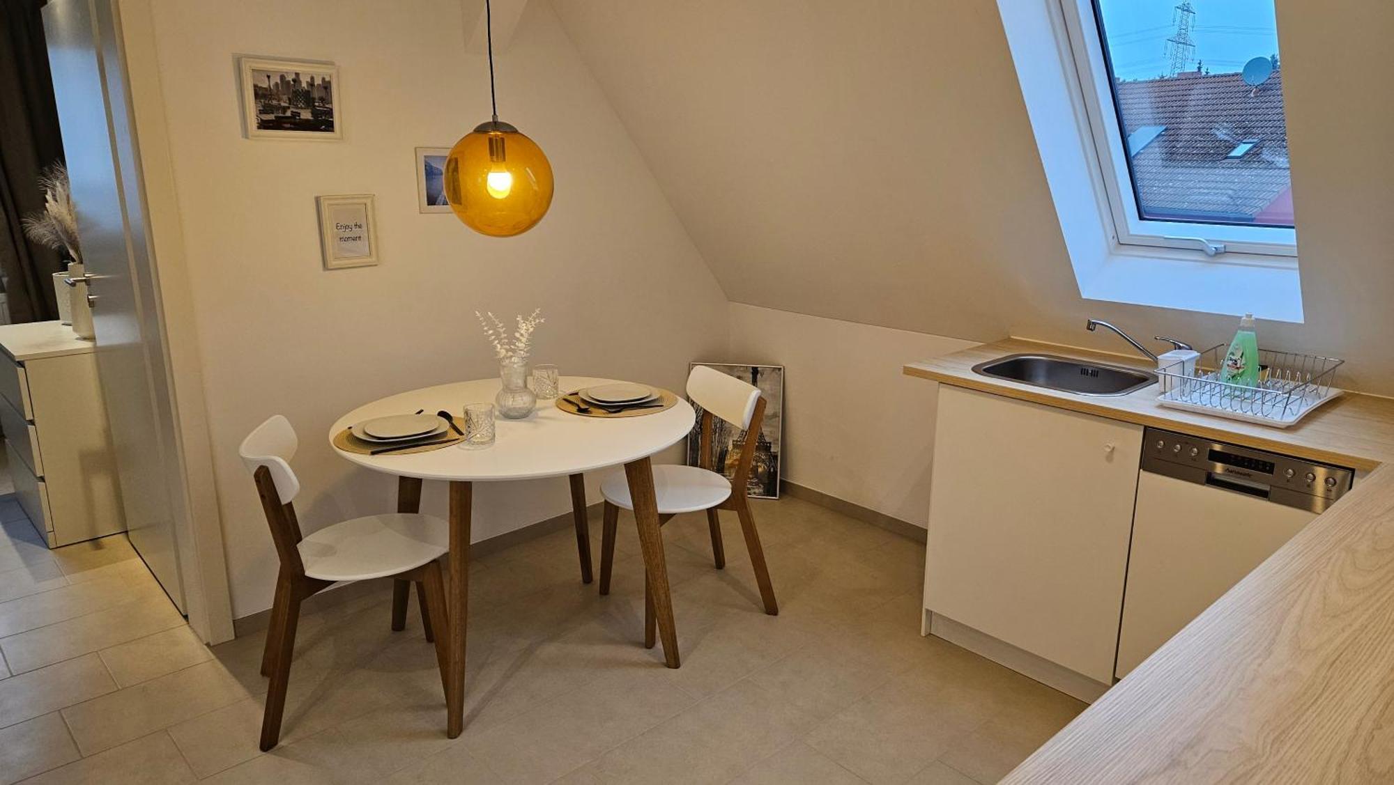 Ferienwohnung As5 Two Bamberg - Zentrale Lage Mit Parkplatz Hallstadt Buitenkant foto